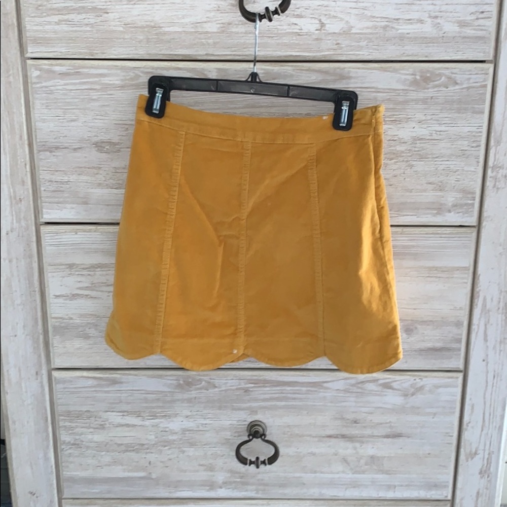yellow suede skirt!